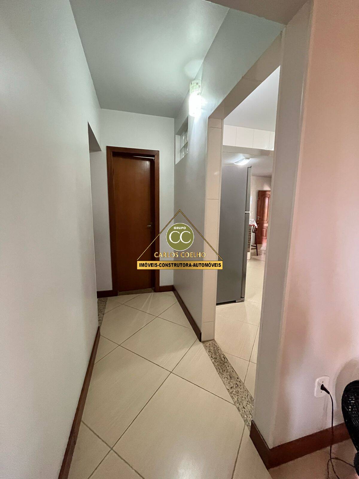 Casa à venda com 5 quartos, 223m² - Foto 57