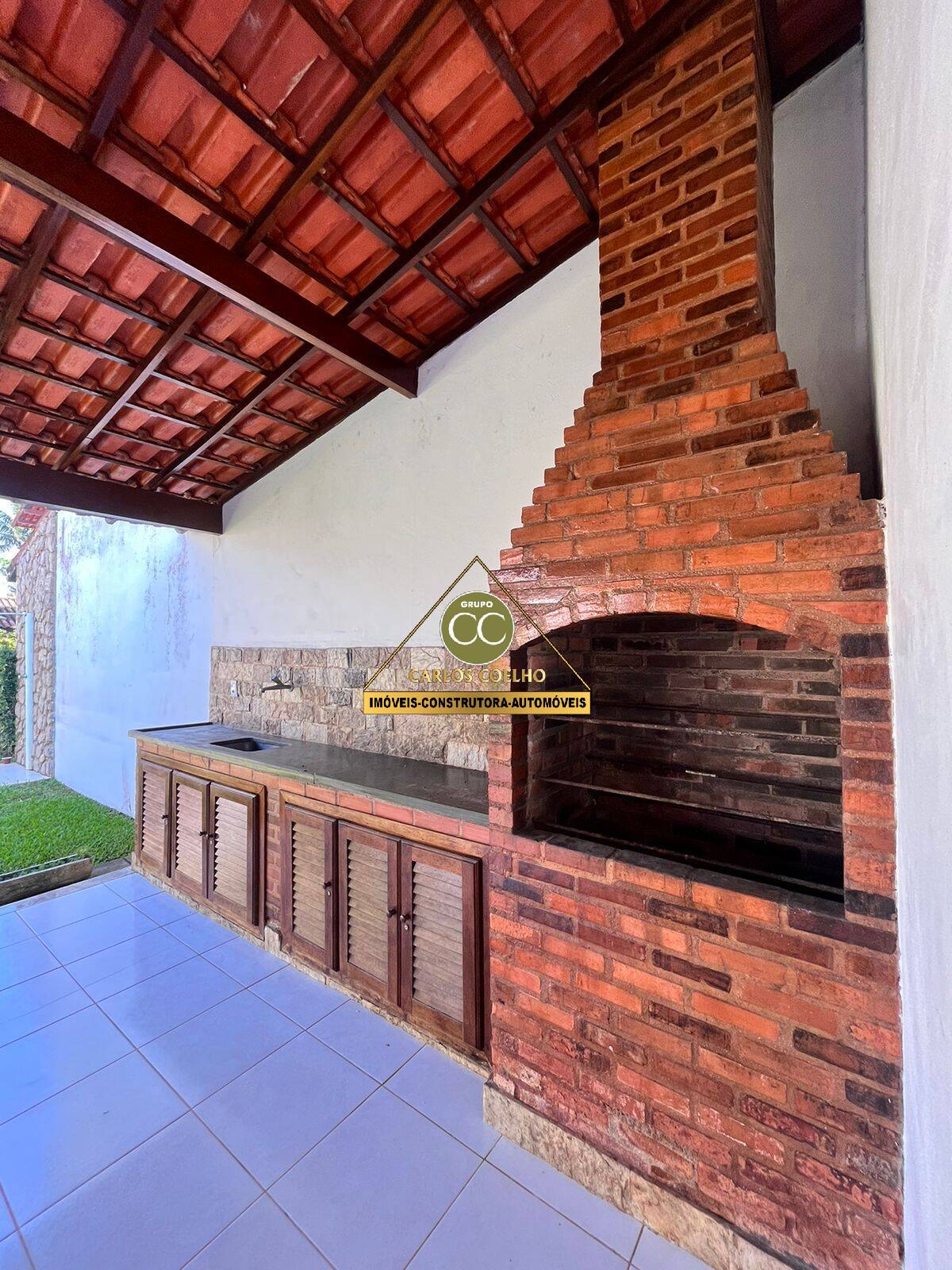 Casa à venda com 3 quartos, 360m² - Foto 11