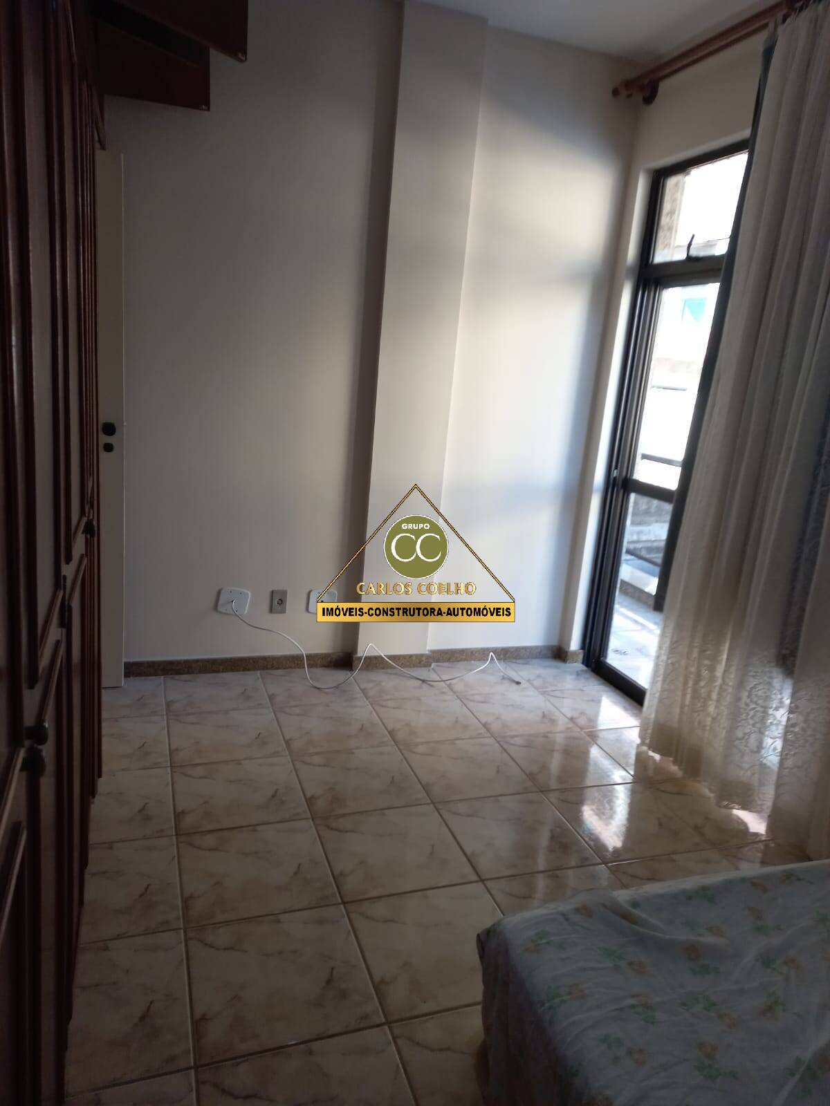 Apartamento à venda com 3 quartos - Foto 12